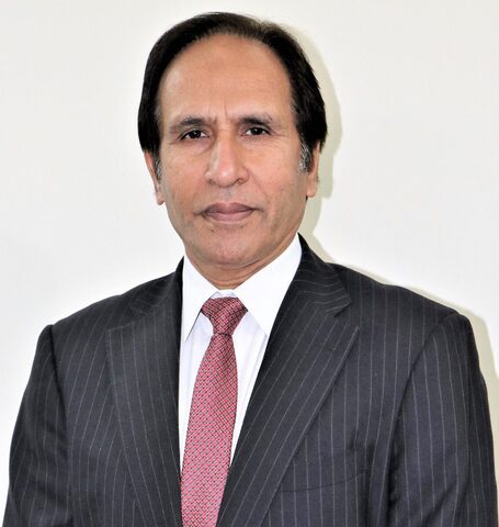 ceo-ezgif.com-resize